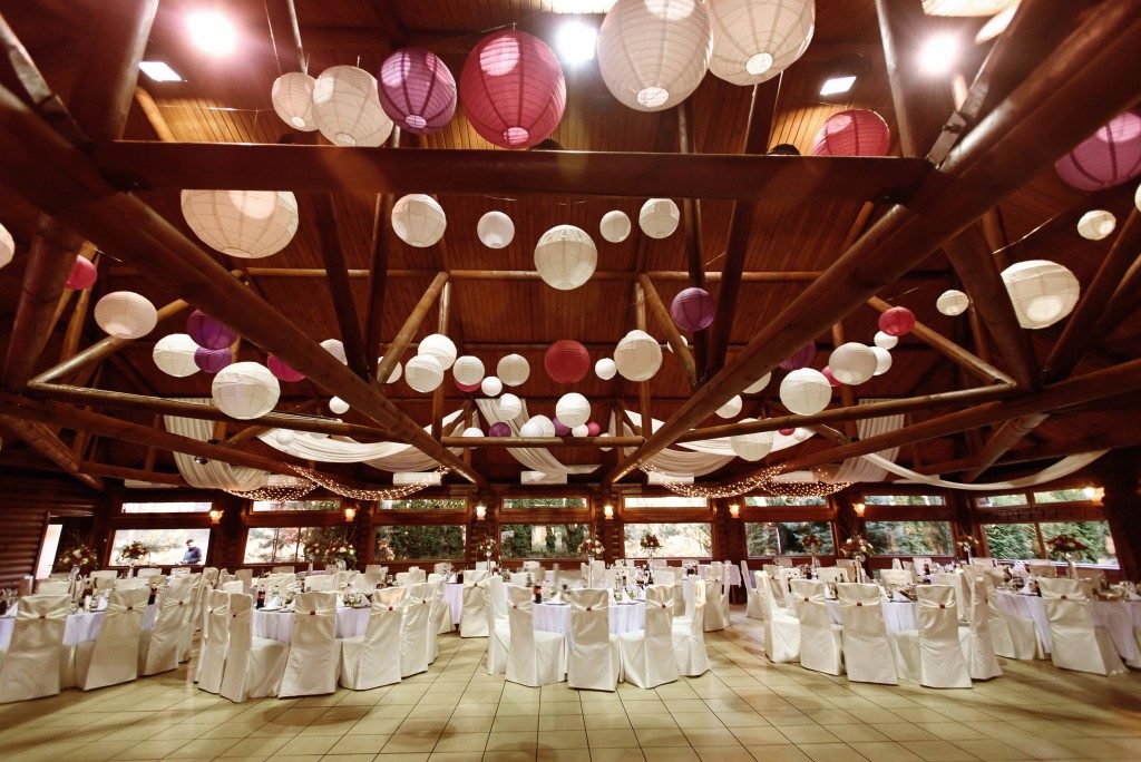 mazing luxury decorated place ceiling for wedding reception, catering in restaurant
